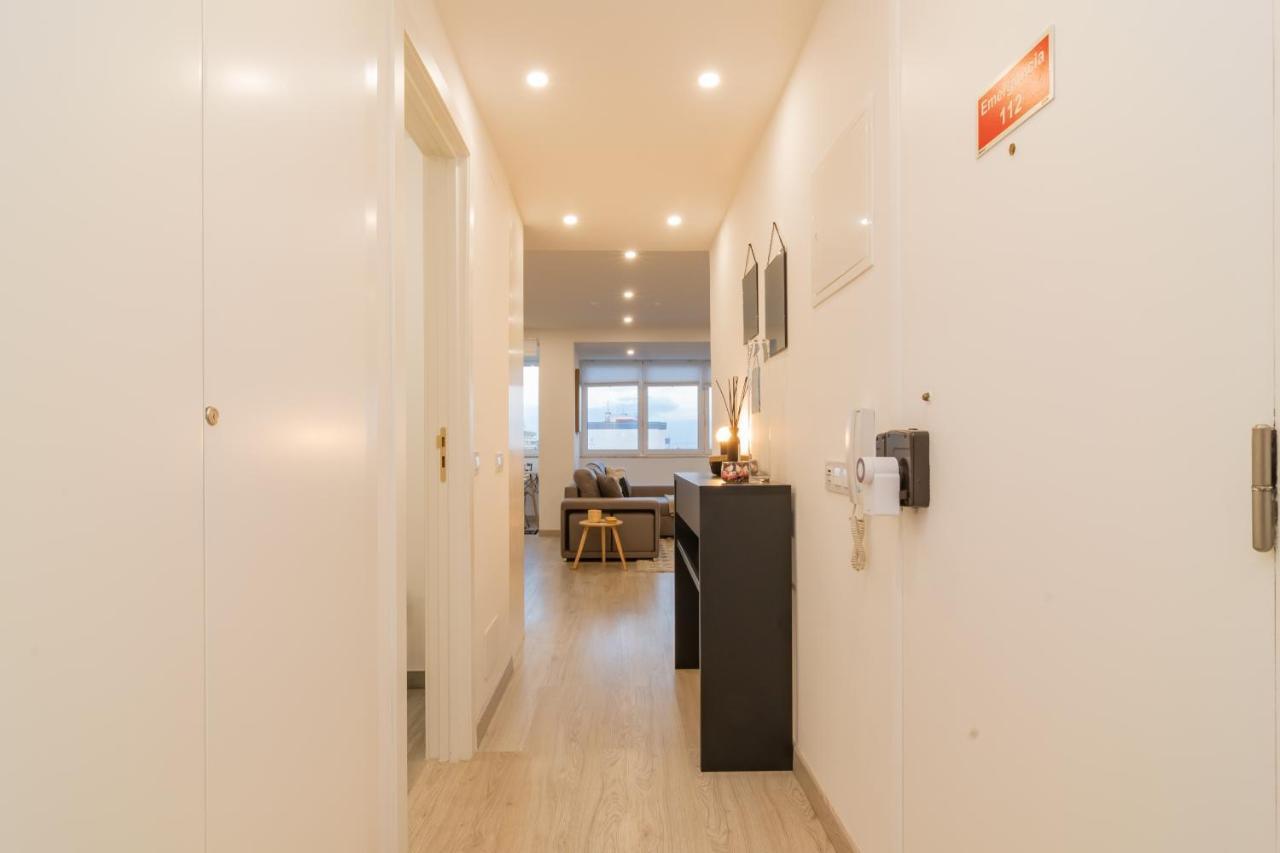 Stylish Apartment W/ River View By Lovelystay Oeiras Bagian luar foto